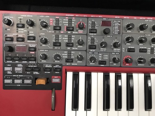 Nord Lead 4 Synthesizer with Gator GTSA-KEY61 TSA Series Keyboard Case MINT