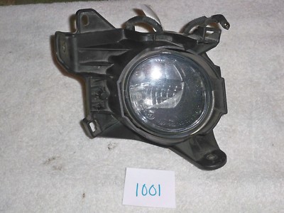 能仲ヤツヲ　 　　微雨 13-17 Nissan Pathfinder Fog Light & Bezel Left OEM