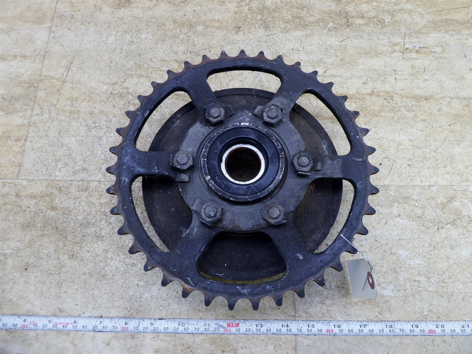 1981 Kawasaki KZ1000 K185. rear sprocket and carrier | eBay