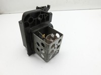 Peugeot 308 II 17-21 Widerstand Gebläse Lüfter Peugeot 308 II 17-21 06.04.2021 9829220580 gebraucht Vorschau 5