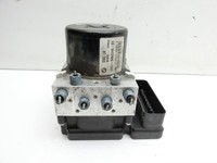 BMW 114i F20 11-15 ABS Steuergerät Aggregat Hydraulikblock BMW 114i F20 11-15 11.03.2013 6862247 34.51-6862246-01... Vorschau 2