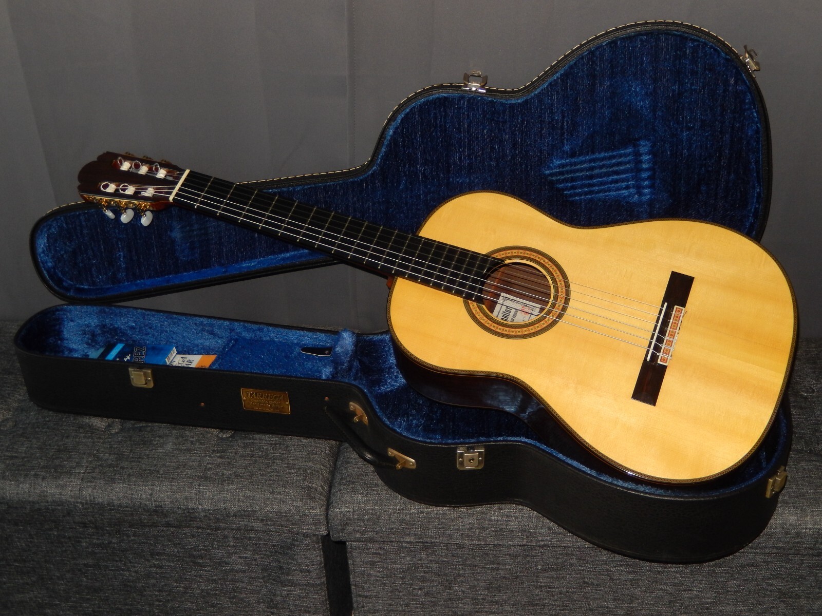 3192)全音☆TarregaGuitar☆クラッシックギター☆ハードケース付鍵無し☆一部未使用弦☆日本製☆USED美品