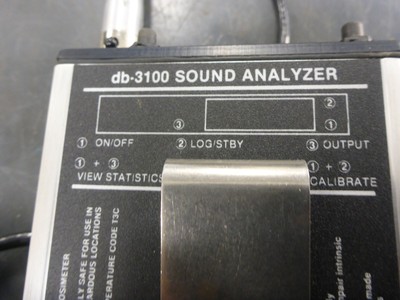 Metrosonics DB-3100 Sound Analyzer