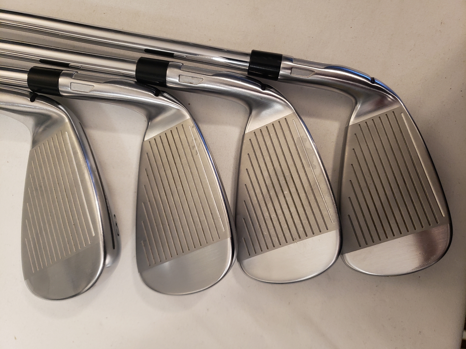 Used TaylorMade Qi 2024 Iron Set (5-PW, AW) 7 Irons - KBS MAX MT 85 Stiff - RH