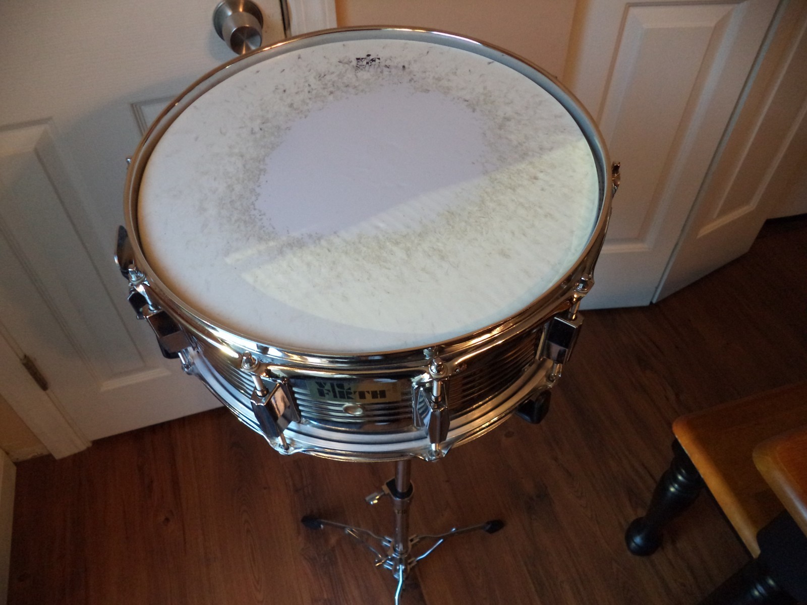 Vic Firth Snare Drum with Stand 10 Lug Very Nice Condition Tall Boy Stand