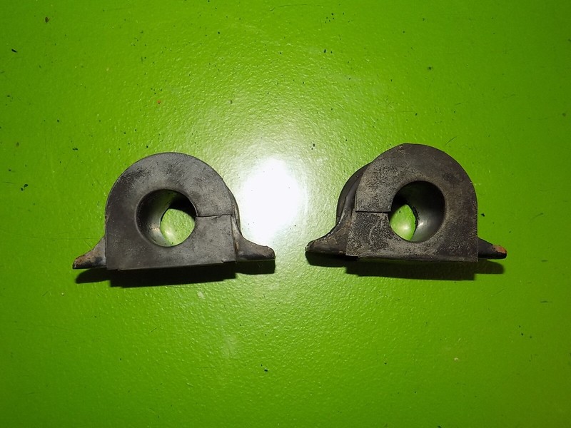 97 98 99 00 01 Prelude SH OEM front sway bar mount brackets tabs + bushings