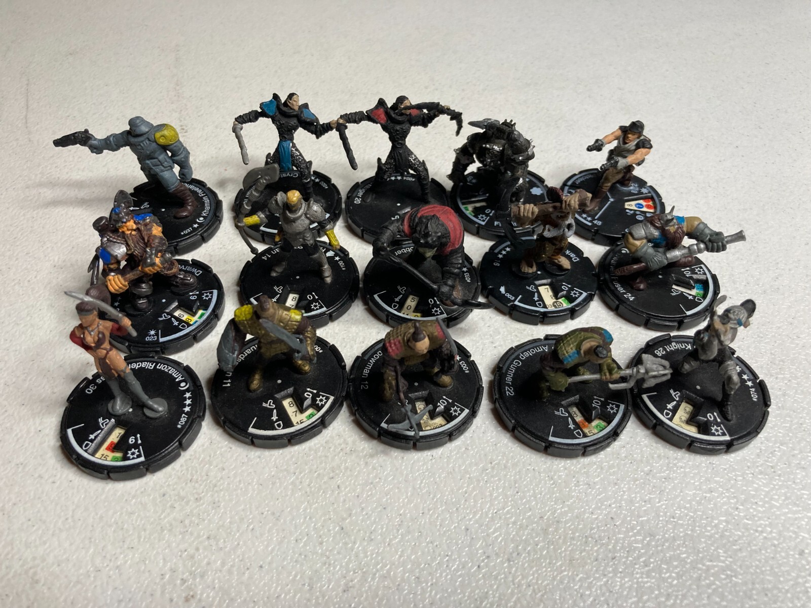 mO271c [大量] WizKids メイジナイト フィギュア ユニーク含む 約400体 