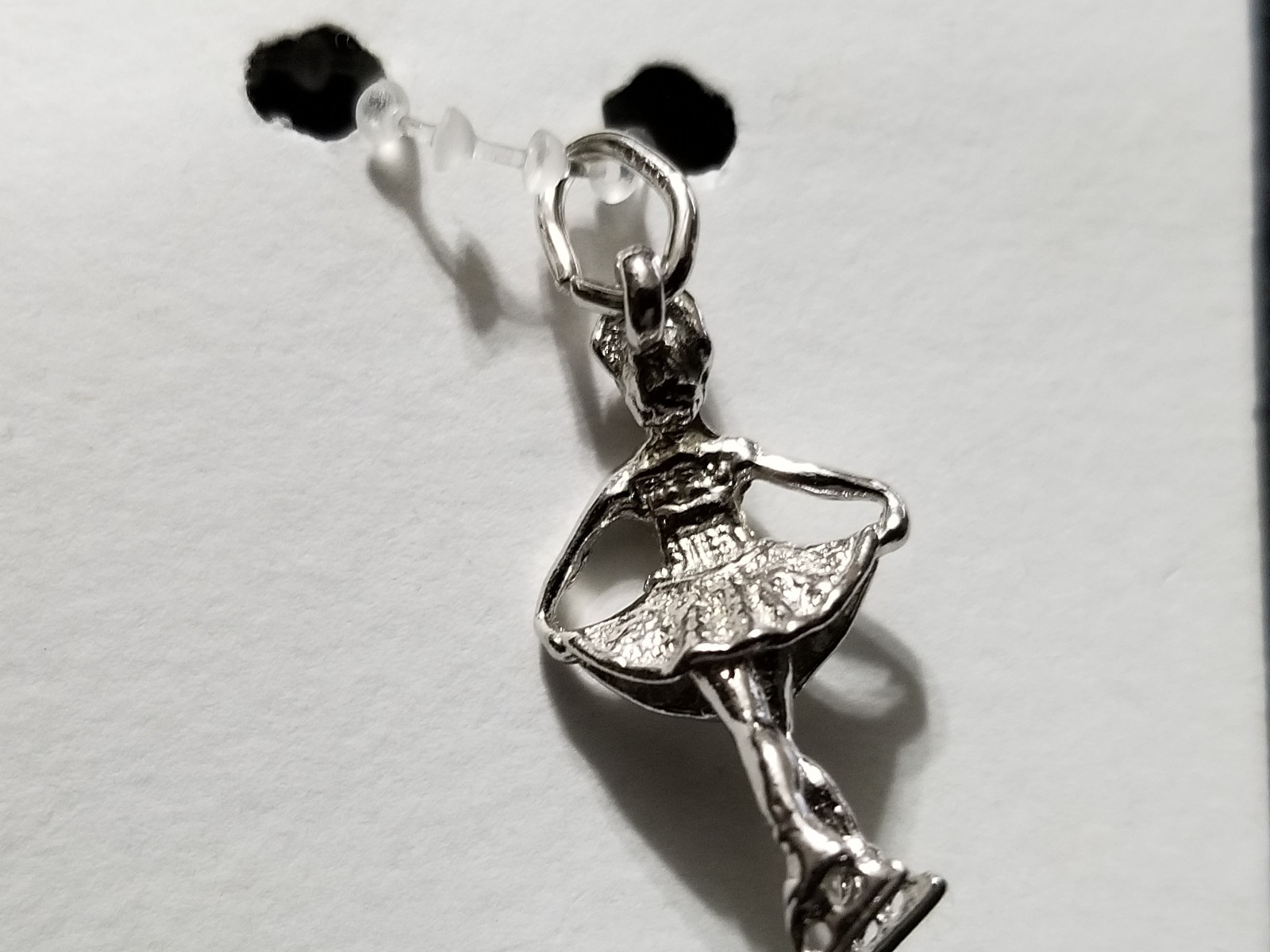 FIGURE SKATER / ICE SKATING CHARM, STERLING SILVER, 925
