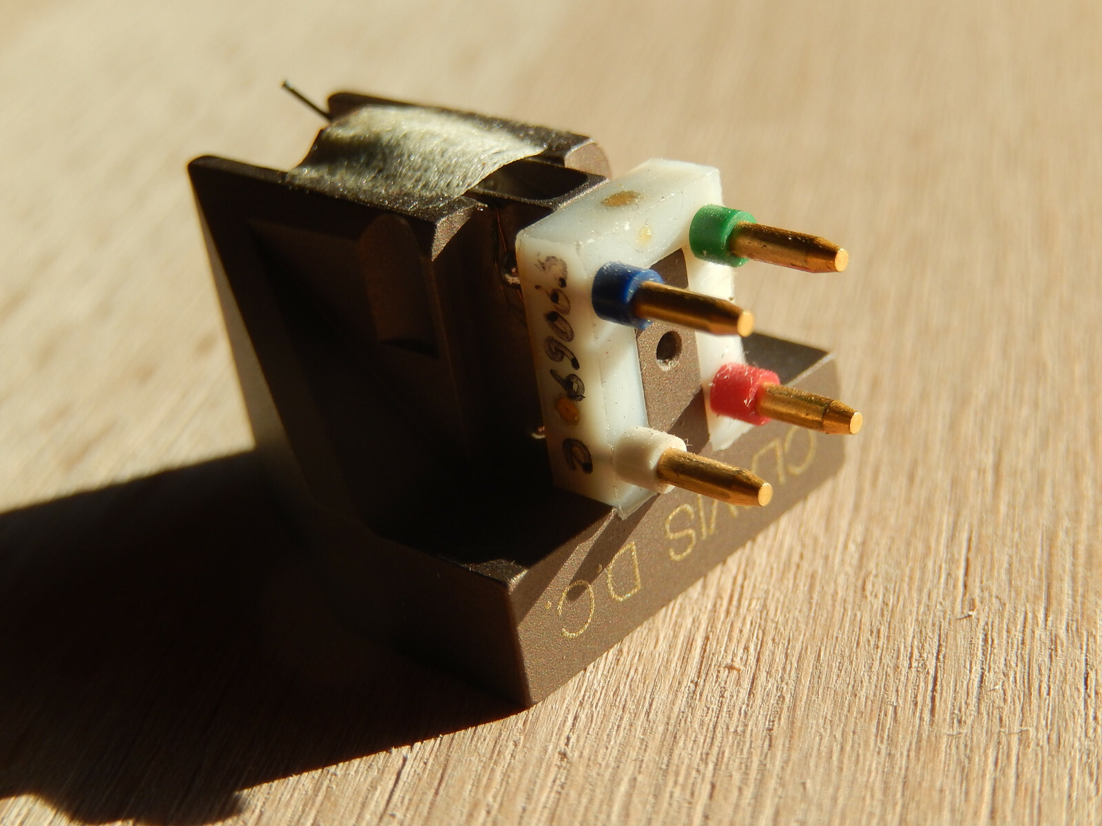 LYRA製MC型ステレオ・カートリッジ CLAVIS D.C(ジャンク) LYRA CLAVIS DC ジャンク