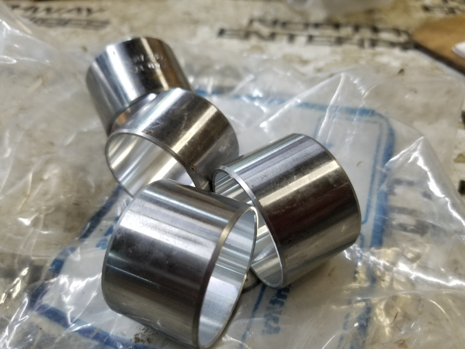 LOT OF 4 PC - CATERPILLAR 587-2880 SLEEVE BEARING 5872880 - Picture 3 of 4