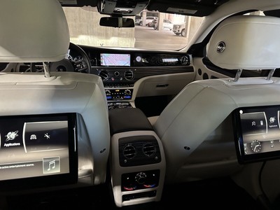 image 8 of interior