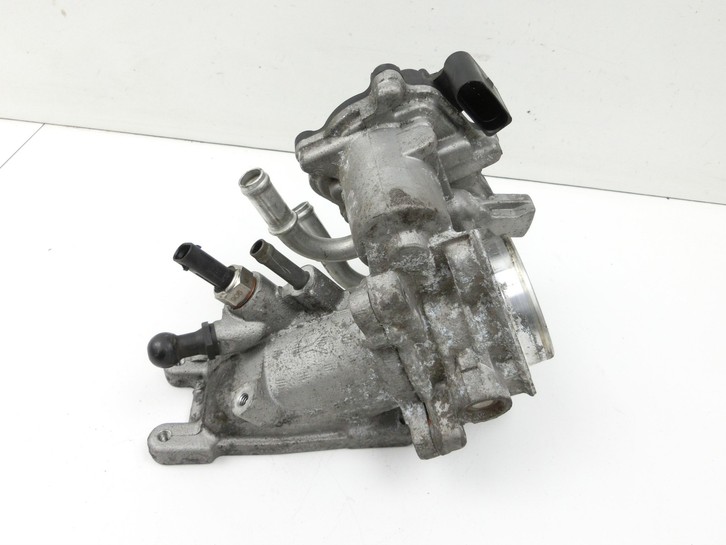 VW Passat B8 3G 14-19 TDI 1,6 88KW DCXA Drosselklappe VW Passat B8 3G 14-19 20.07.2015 04L128537A gebraucht Vorschau 4