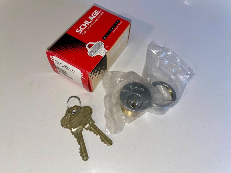 Schlage Everest Mortise Cylinder W/ Keys C123 20-001 626 118 locksmith Locksport