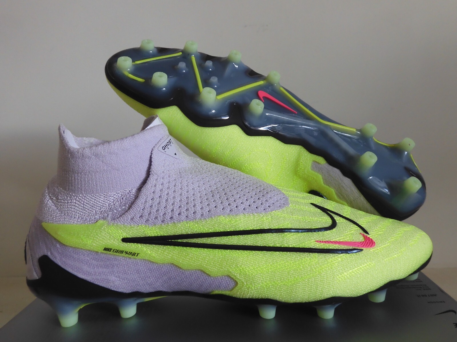 シューズ NIKE PhantomGX2 AG 26.5 Nike Phantom GX 2 Academy Indoor/Court Low-Top Soccer Shoes