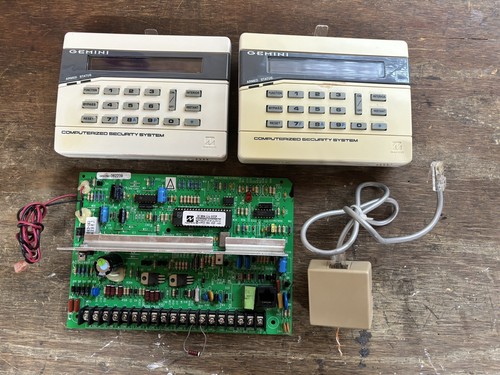 & Two Gemini Gemrp8 Keypads