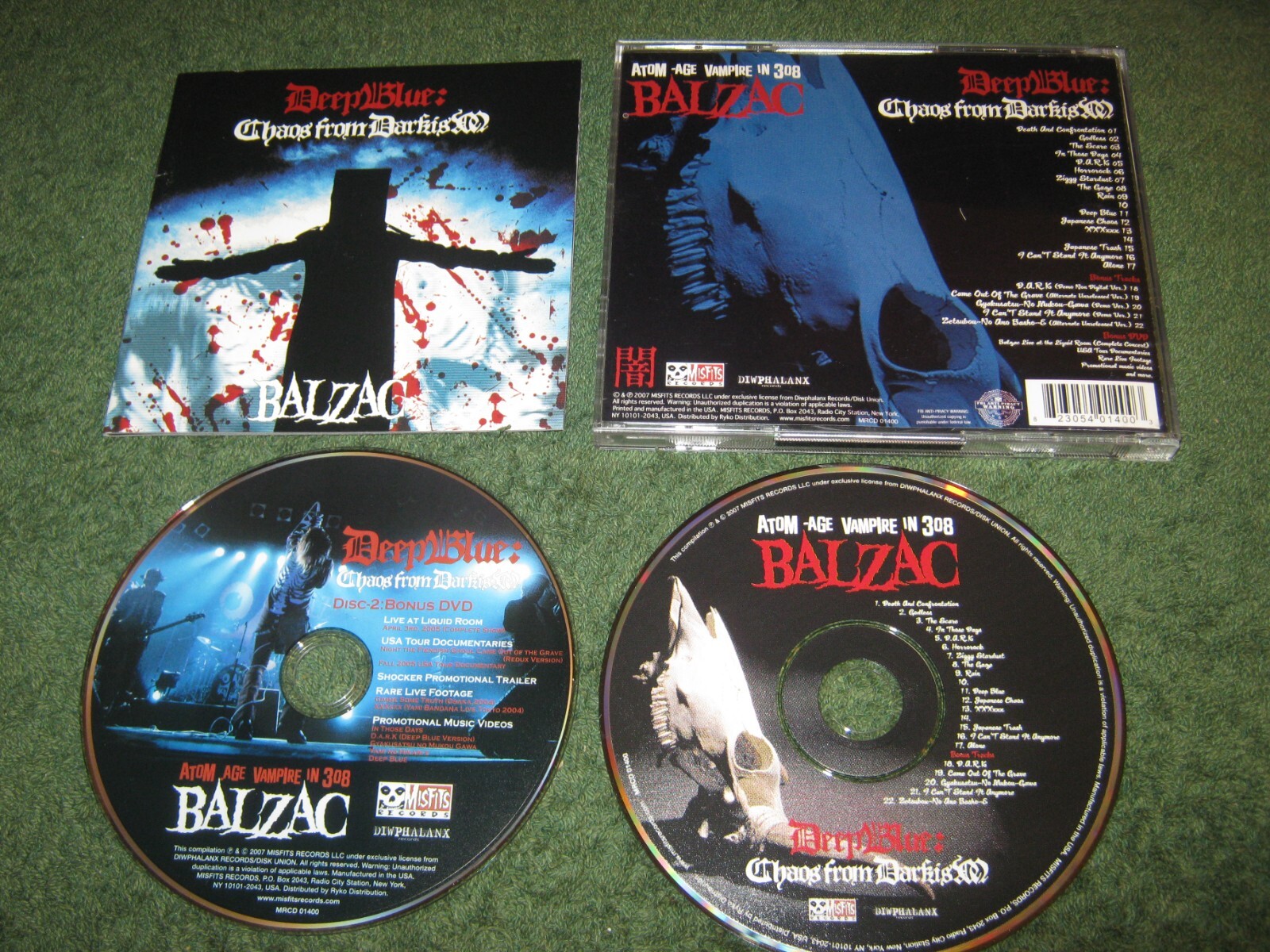BALZAC【CAMEOUT OFTHE GRAVE DEMO TRACKS】 71cDflKEmyL._UF350,350_QL50_.jpg