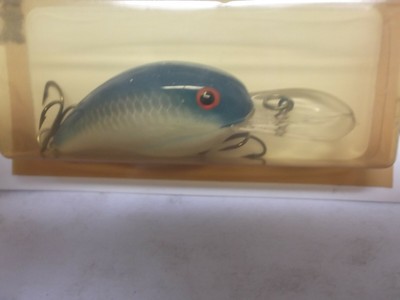 Bandit Lures Walleye shallow Diver Glow Chartreuse//Blue Back 5//8 oz