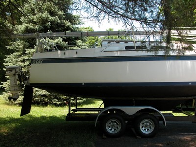sailboats 20-27 feet