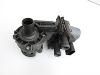 Audi A6 4F C6 05-09 3.2 188KW Wasserventil Ventil für Heizung Umwelzpumpe Ventileinheit Audi A6 4F C6 05-09... Vorschau 2