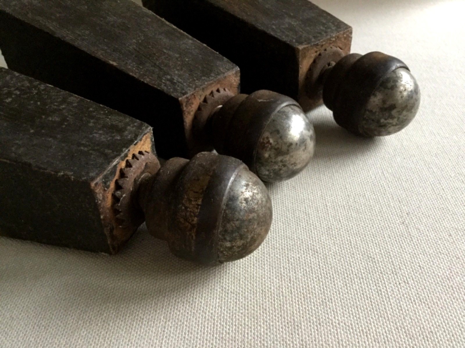 Lot 3 Salvaged Vintage Mid Century Modern Furniture Legs w/ Ball Casters - 7