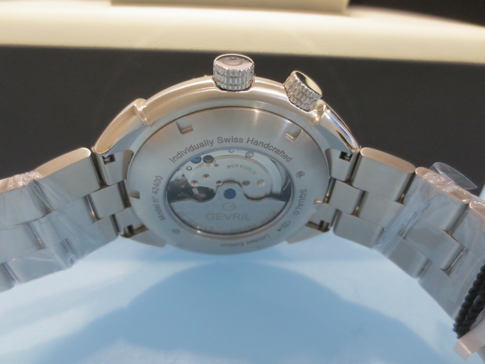 Pre-owned Gevril Gv2 By  Men's 42402 Squalo Swiss Automatic Ceramic Bezel Diver Date Watch