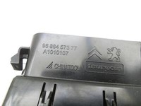 Peugeot 508 I 8D 14-18 Luftdusche Luftdüse Links Peugeot 508 I 8D 14-18 01.06.2017 858085 9686457377 A1010107 gebraucht Vorschau 5
