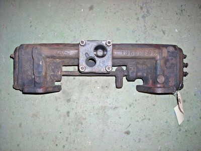 Farmall Super MD Intake Manifold, 263309R13, Casting No. 263309R1