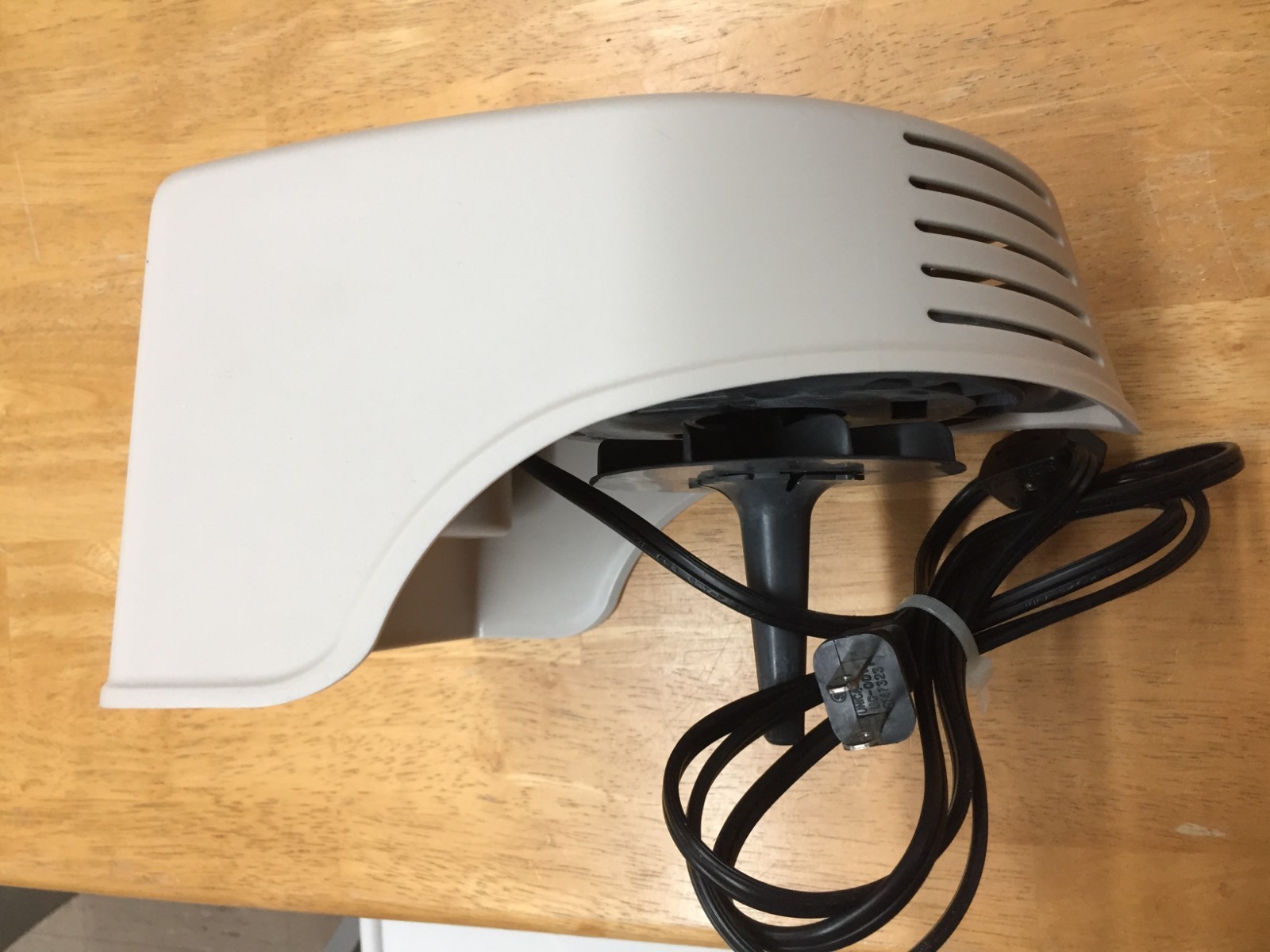 Rainbow Rainmate Beige AP2 Air Purifier Room Freshener MOTOR ONLY--SEE PICTURES