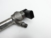 VW Tayron R41  TDI 2,0 142KW Injektor Einspritzdüse Zyl.3 VW Tayron R41 20.08.2025 0445111221 05L130277S gebraucht Vorschau 4