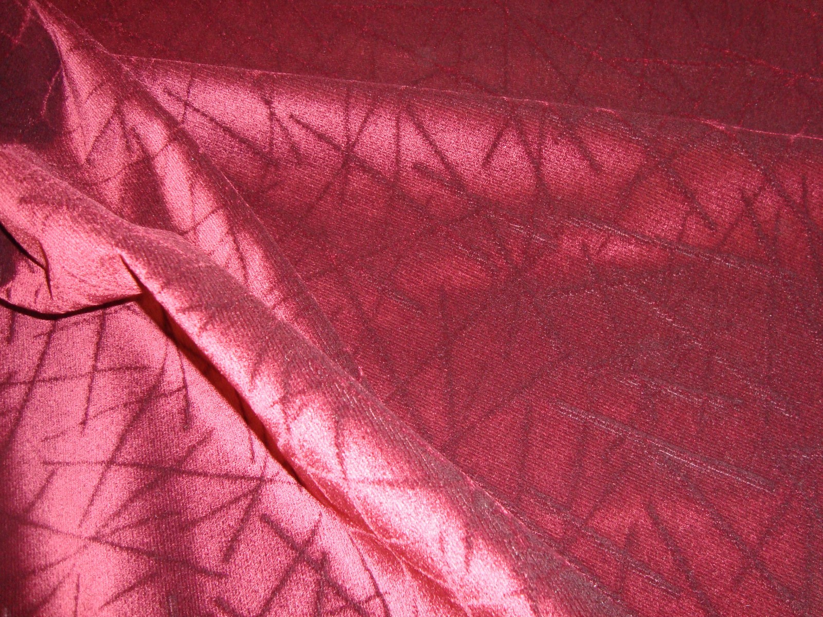 ONE Yd LEE JOFA  VELVET FIDDLESTIX Red Wine UPHOLSTERY FABRIC 54