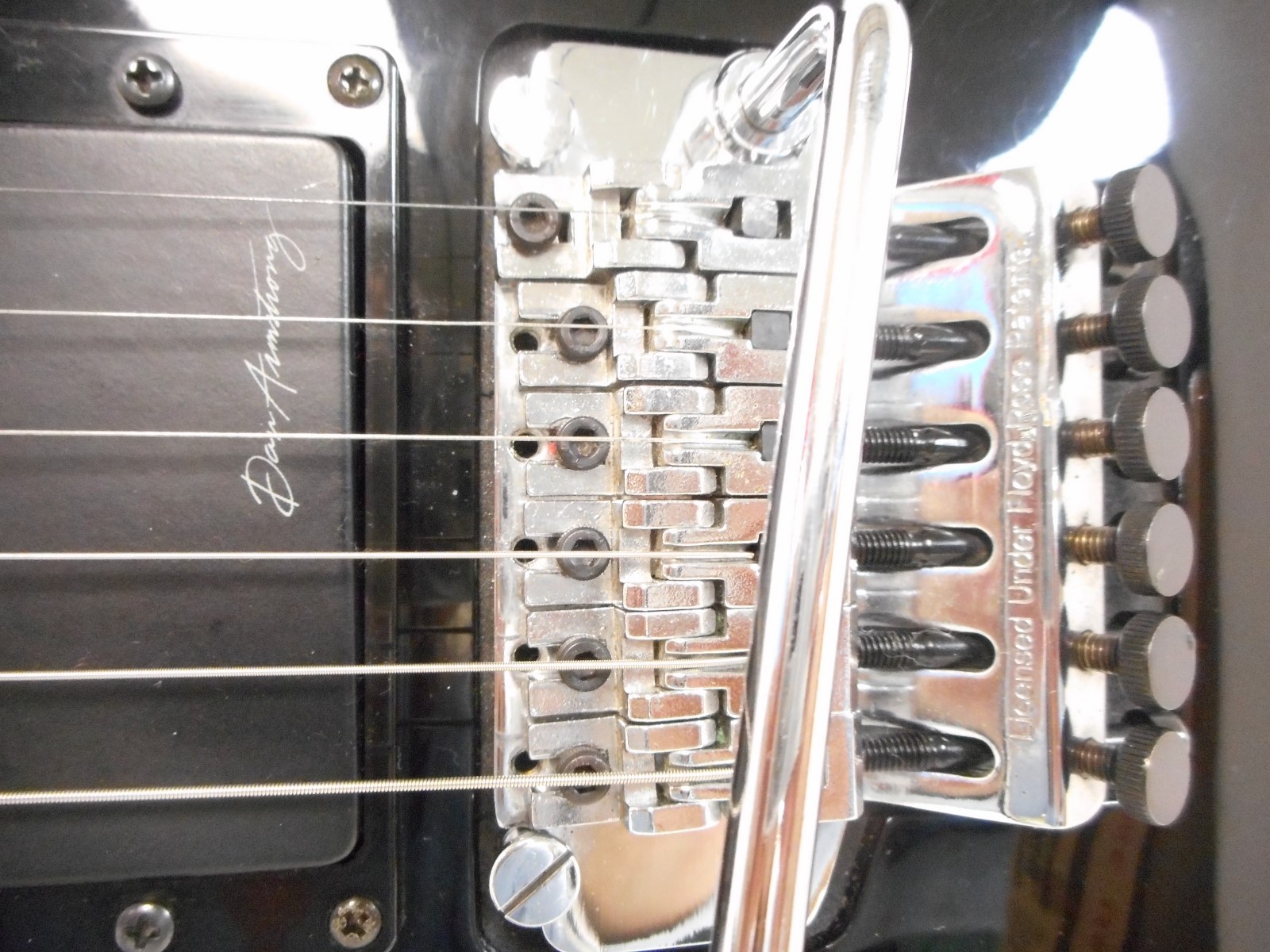 Alvarez AEV-410 Villian Professional Black Electric