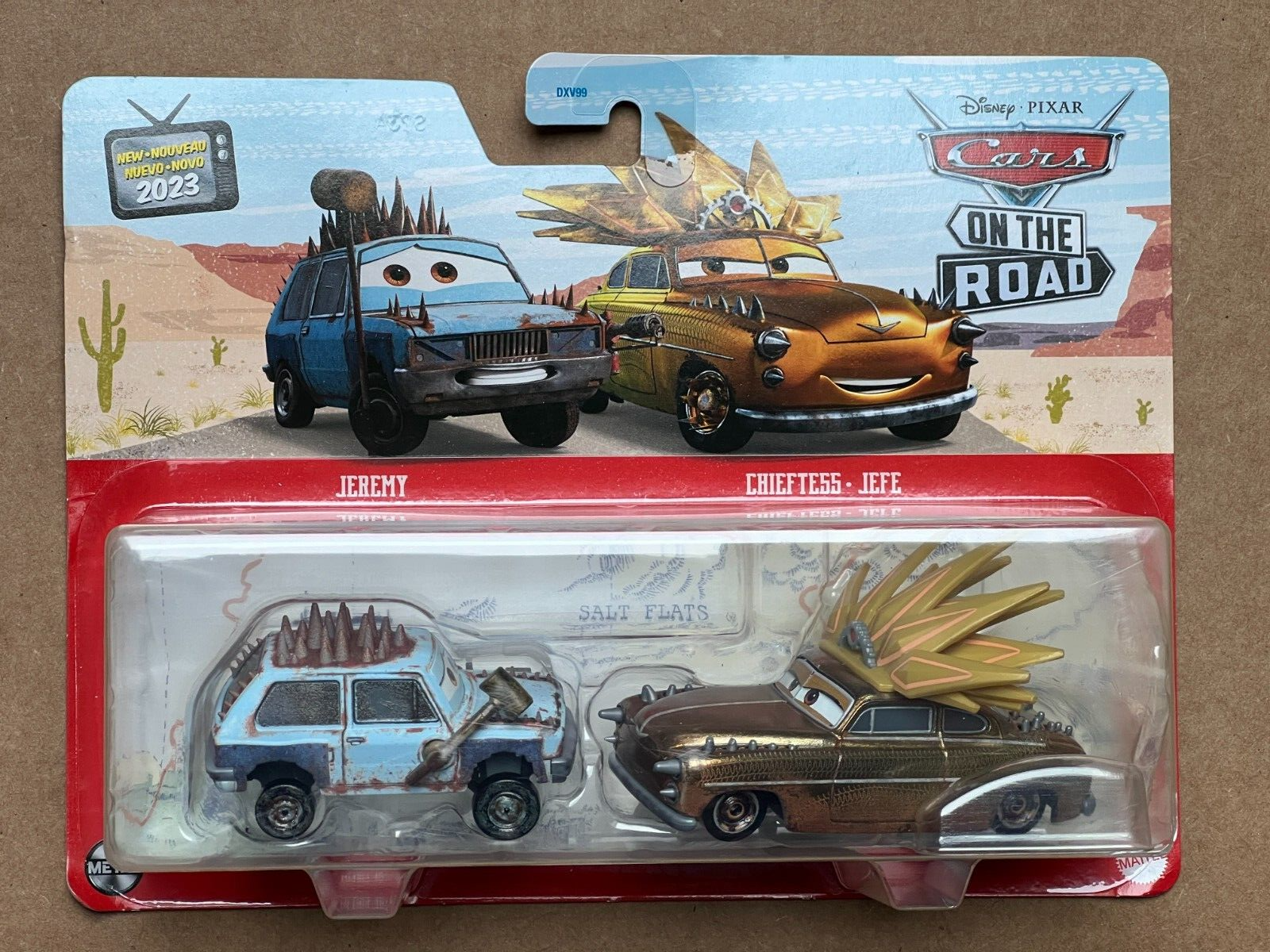 カーズ ジェレミー & チーフテス ジェフ DISNEY PIXAR CARS ON THE ROAD JEREMY & CHIEFTESS JEFE 2 PACK