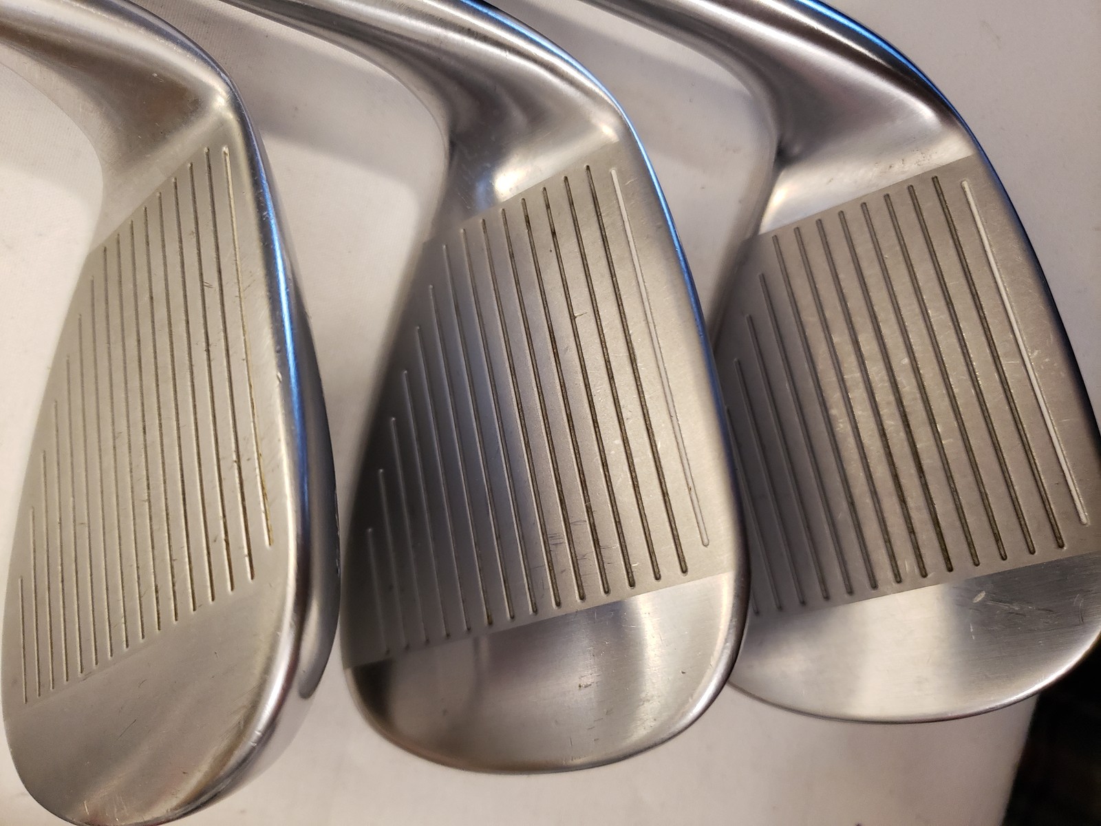 Used TaylorMade Qi 2025 Iron Set (5-8, PW, AW, SW) 7 Irons Graphite Ladies