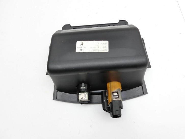 Citroen DS4 NX 11-15 Ablagefach Staufach Fach Zigarettenanzünder Citroen DS4 NX 11-15 20.05.2011 96710608ZD... Vorschau 4