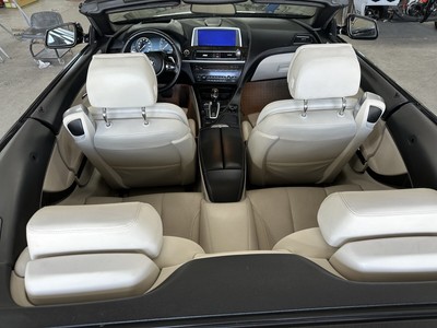 image 4 of interior