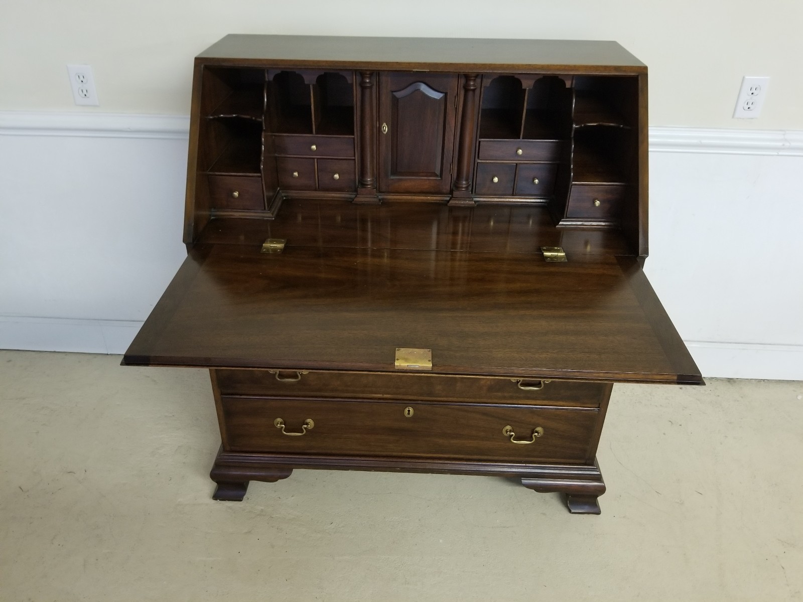 HENKEL HARRIS Mahogany Secretary Desk Slant Front