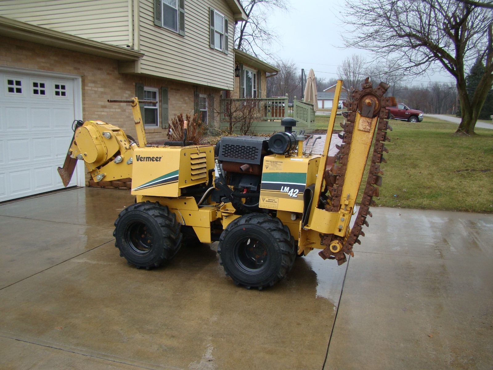 2008 Vermeer LM42 Trencher /  Vibratory Plow