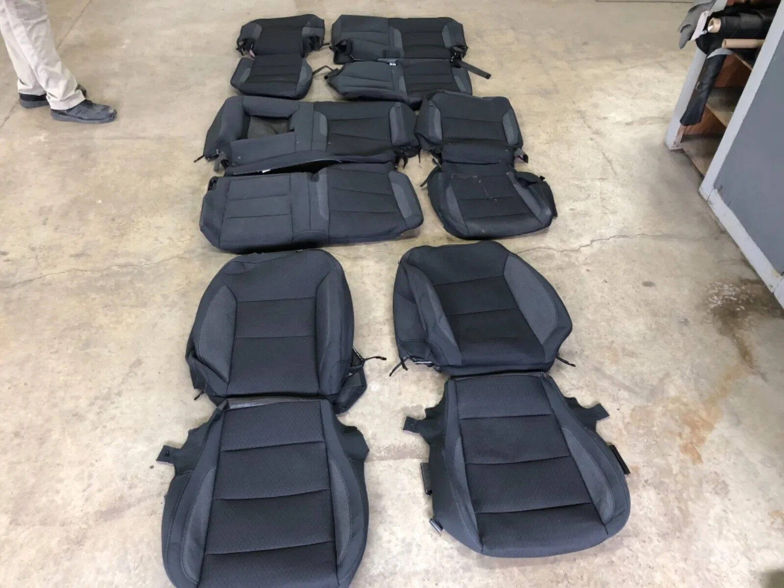 yu  2021-2022 GMC Yukon Front Black Cloth Seat Covers | Full Set