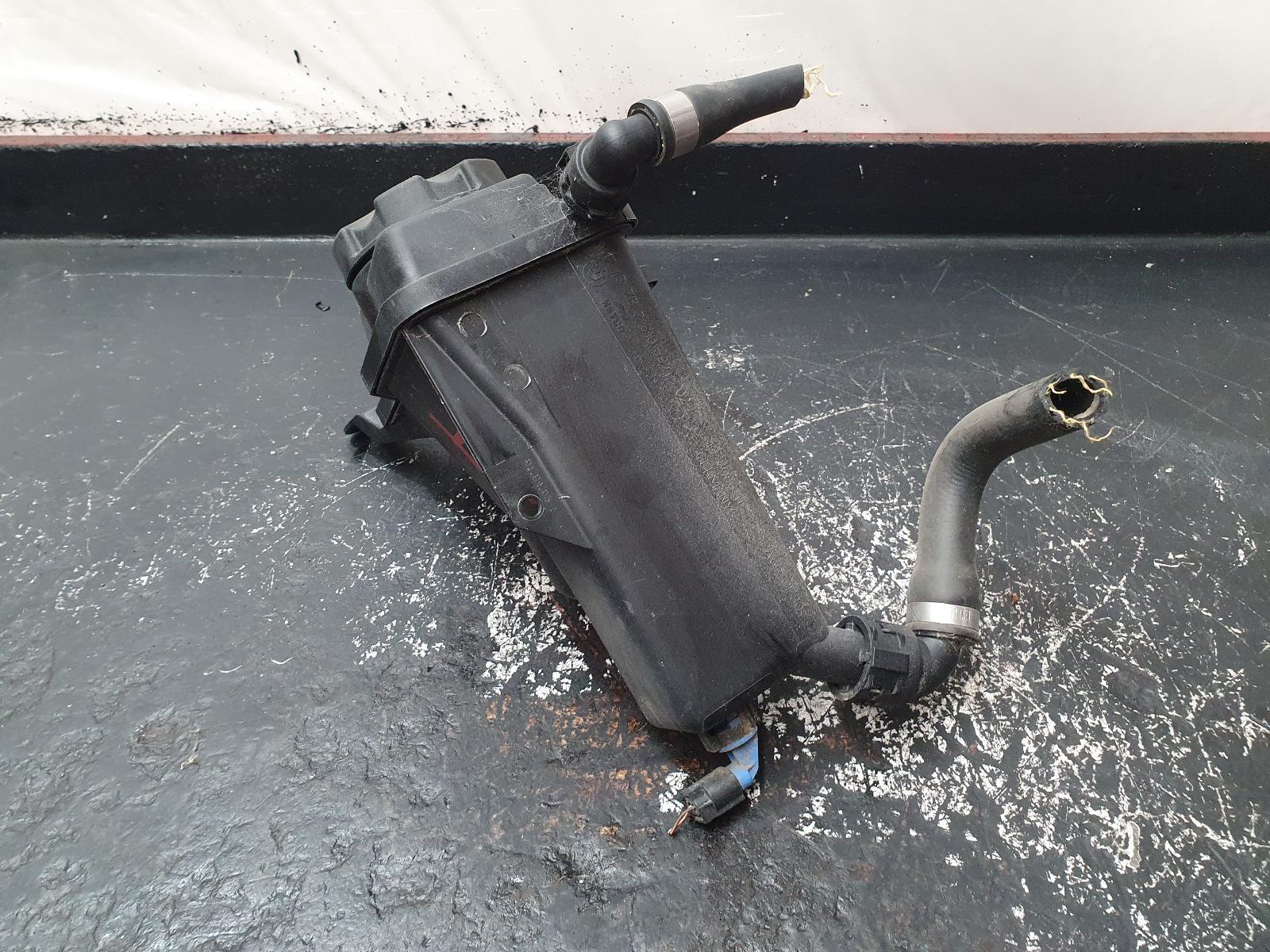 2009 Bmw 3 Series OVERFLOW BOTTLE E90/E91/E92/E93 2.0 N47/N47N/M47 DIESEL 03/05-09 image 3