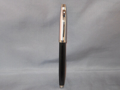 Sheaffer White Dot Black with Chrome Cap Cartridge Fill Pen--medium point