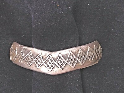 Edison Sandy Smith, Bracelet, Tufa Cast, Sterling Silver, Navajo Made