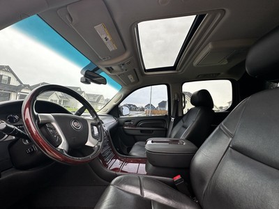 image 14 of interior