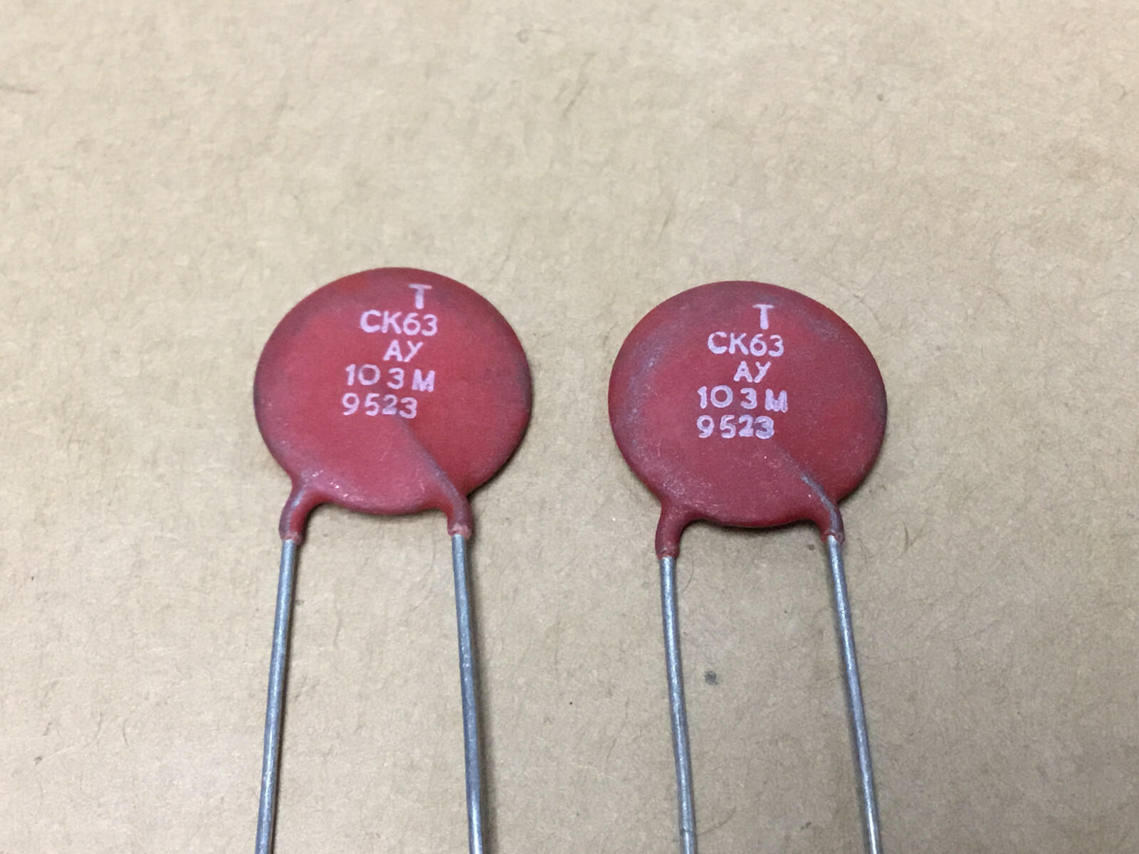 (2 PC) TUSONIX CK63AY103M Ceramic Disc Capacitors .01UF 1KV 20% (2 PC) TUSONIX CK63AY103M Ceramic Disc Capacitors .01UF 1KV 20%