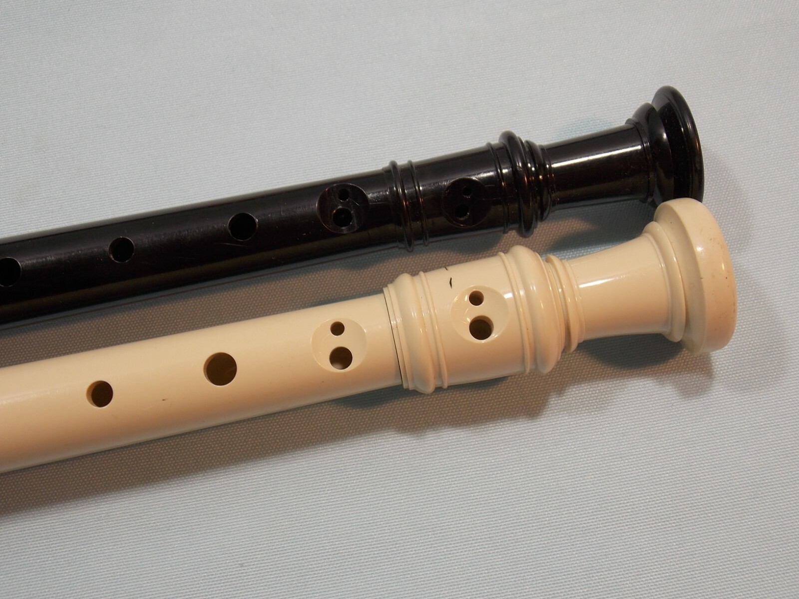 Yamaha Soprano Recorder, Natural also a tudor recorder ships free usa