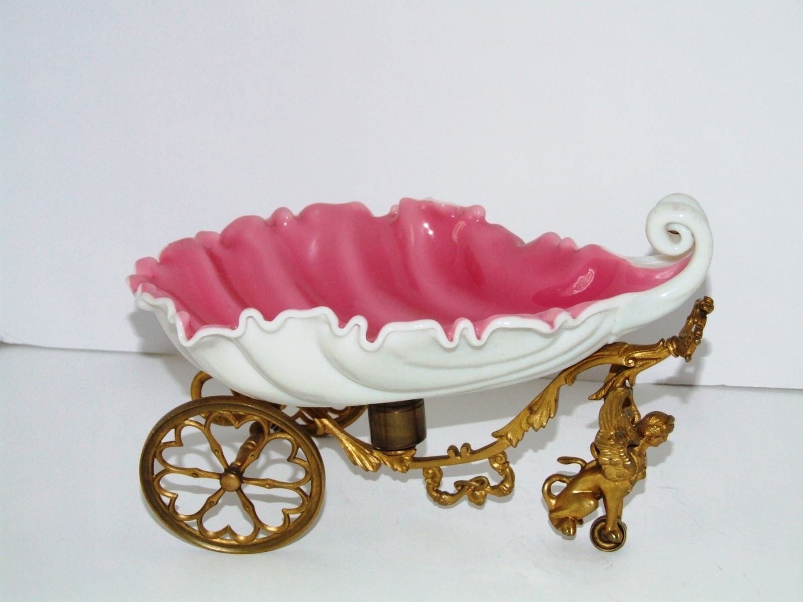 LARGE Figural Shell Shaped Cased BRIDES Bowl w/wheels. FABULOUS & RARE!!