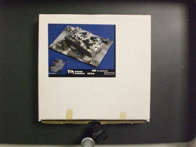 Verlinden 1/48 Ruined City Street Section Armor Display Base [Diorama] 2399