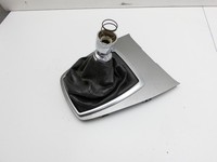Ford Kuga I 08-12 Schaltsack Schaltmanschette vom Schaltknauf Ford Kuga I 08-12 05.11.2010 8V41-R0445B79-ABW gebraucht Vorschau 4