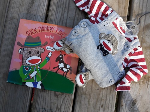 Sock Monkey Sleeper Size 3 M Knit sock monkey feet & HC book Baby Starters EUC