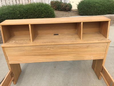 Brandt Ranch Oak 4-pc light oak Western Bedroom Set with white wax detailing