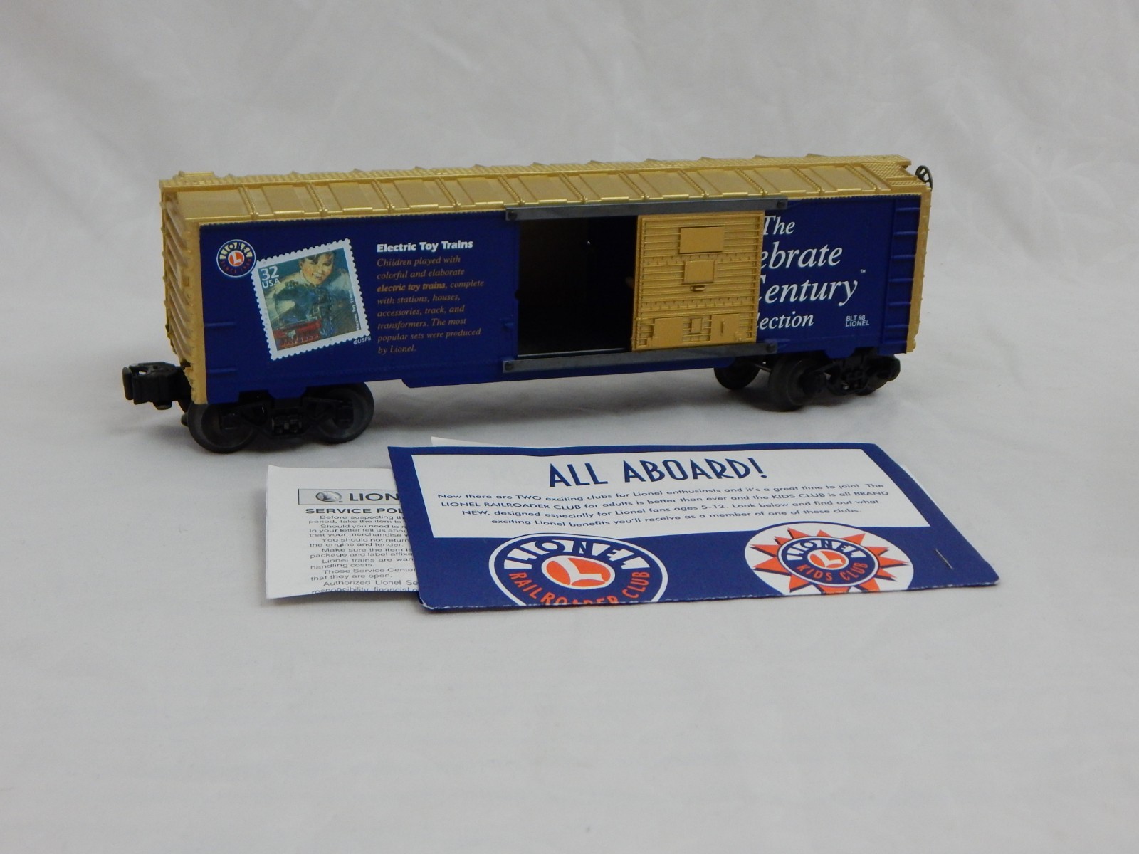 Lionel Celebrate the Century Stamp Boxcar 6-26214 Railroad Train Car GM